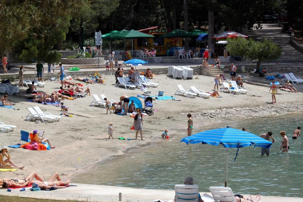 Apartments By The Sea Mali Losinj